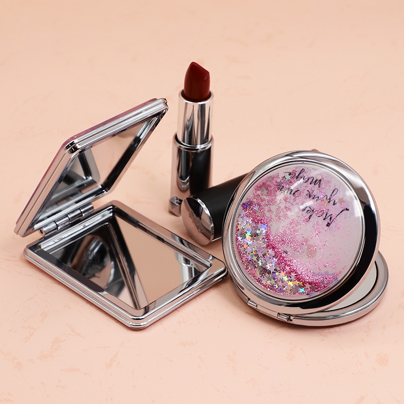 Quicksand compact mirror